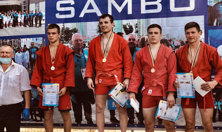 Чемпионат Молдовы по самбо прошел в Калараше