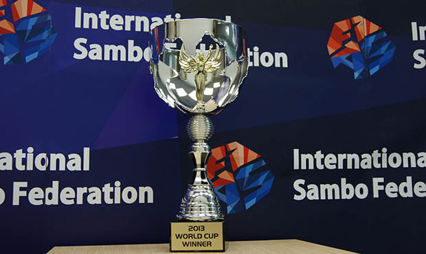 Награда для победителя Кубка мира 2013 по самбо