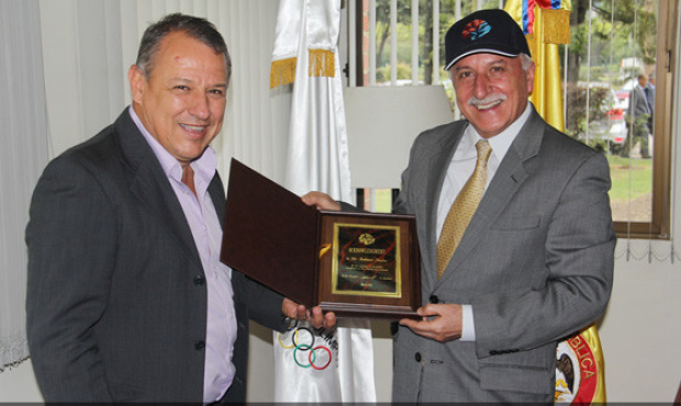 Олимпийская поддержка колумбийского САМБО